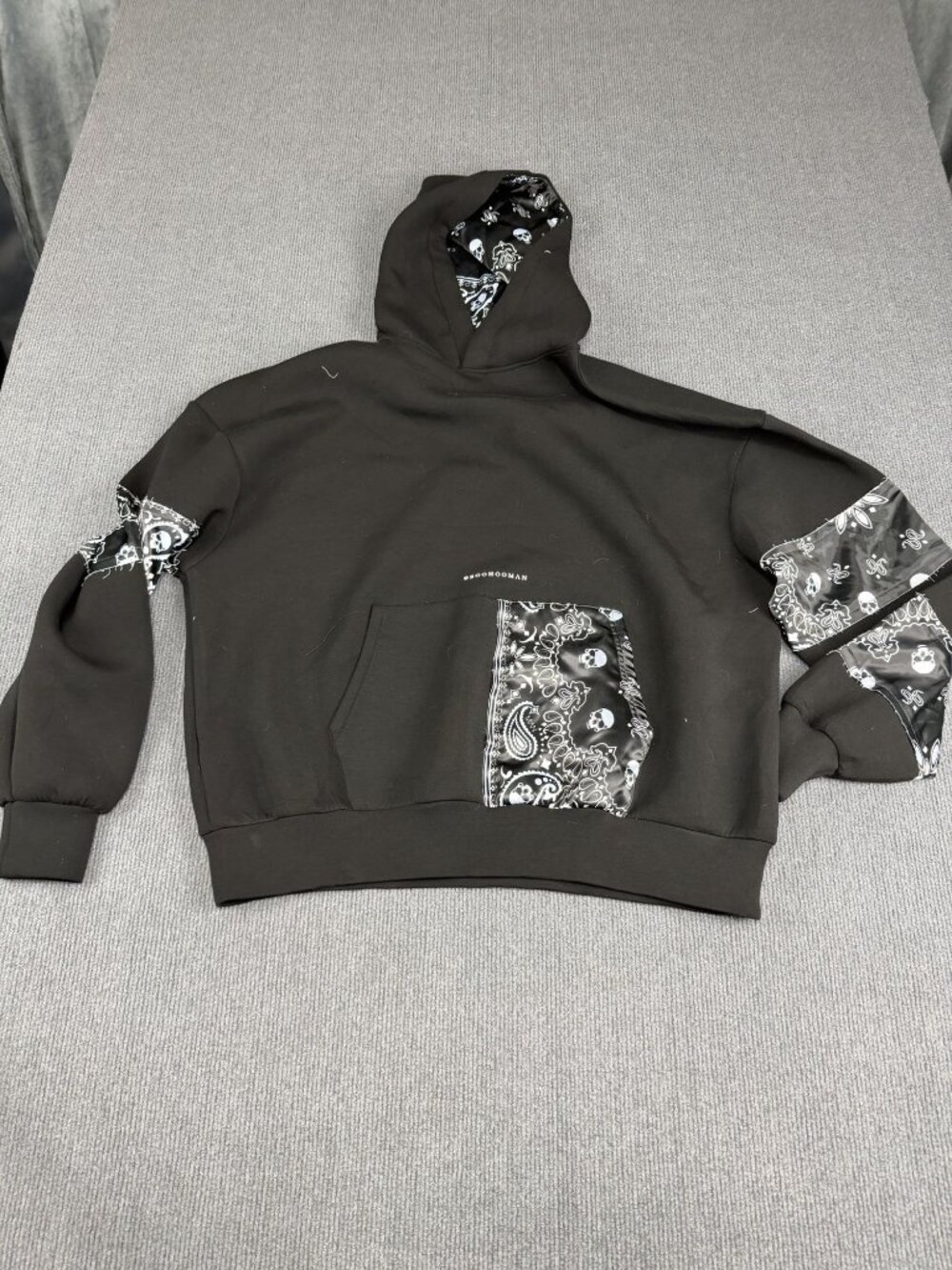 BoohooMAN Black Hoodie Skull & Paisley Panel Details Size L